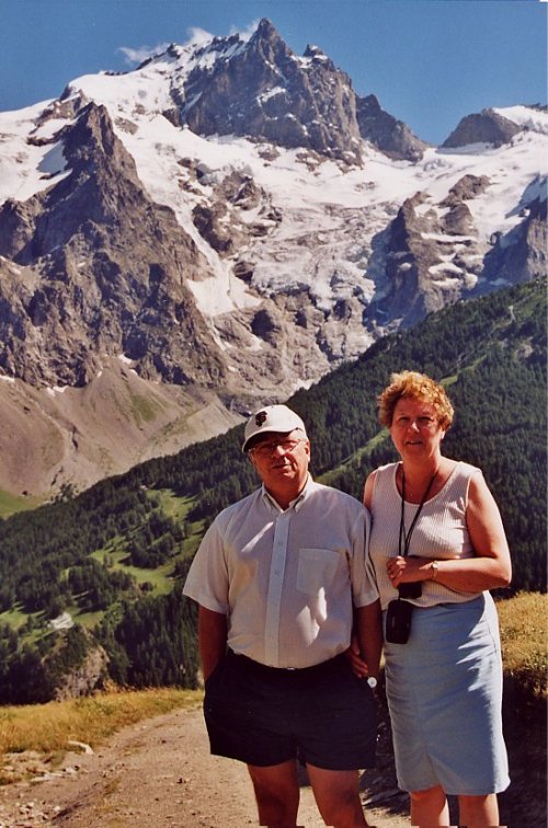 Les Parents devant la Meije